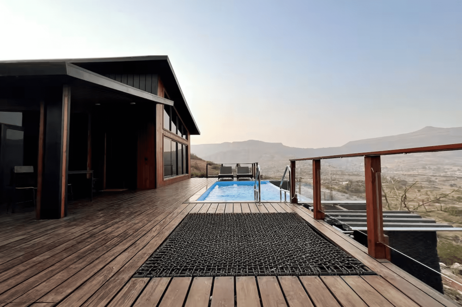 Petite Paradise Carat 3, Lonavala