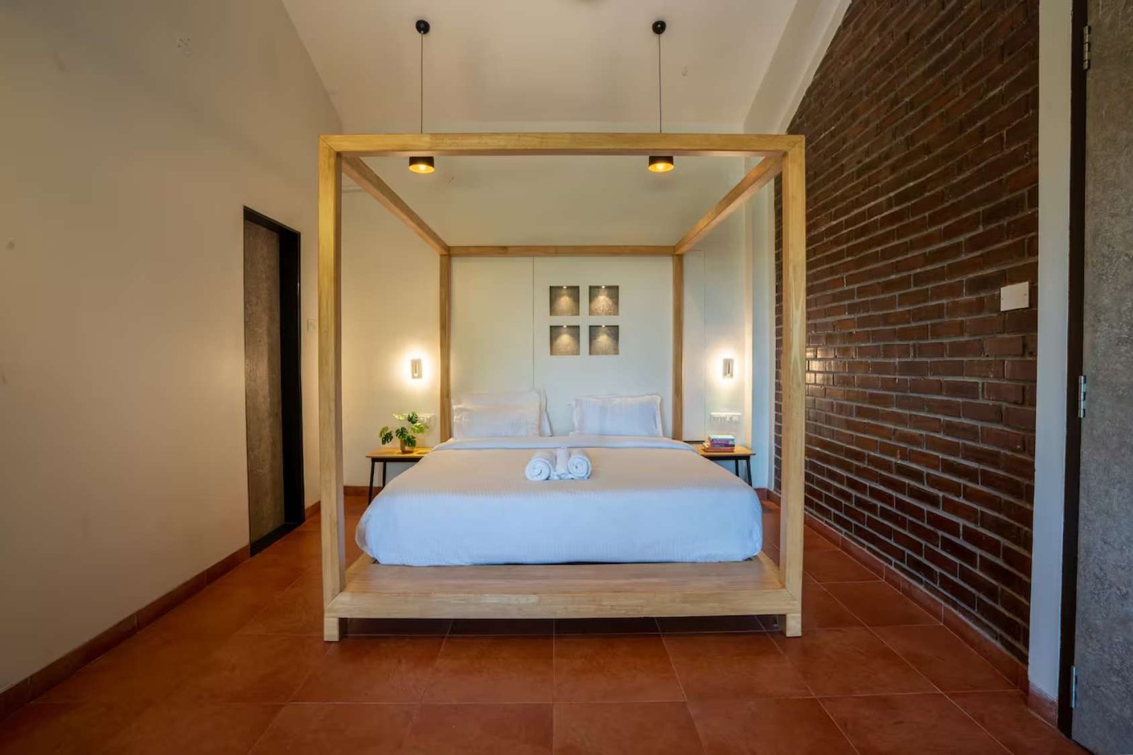 Sage & Stone, Panchgani