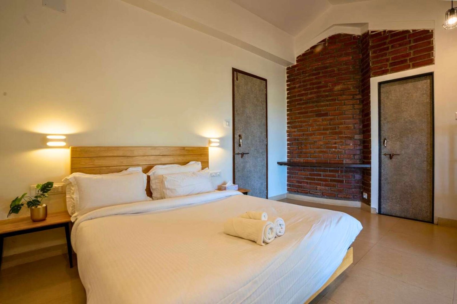 Sage & Stone, Panchgani