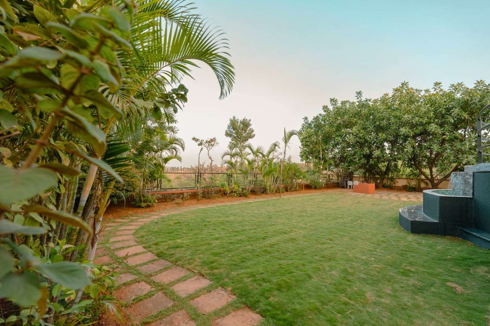 Sage & Stone, Panchgani