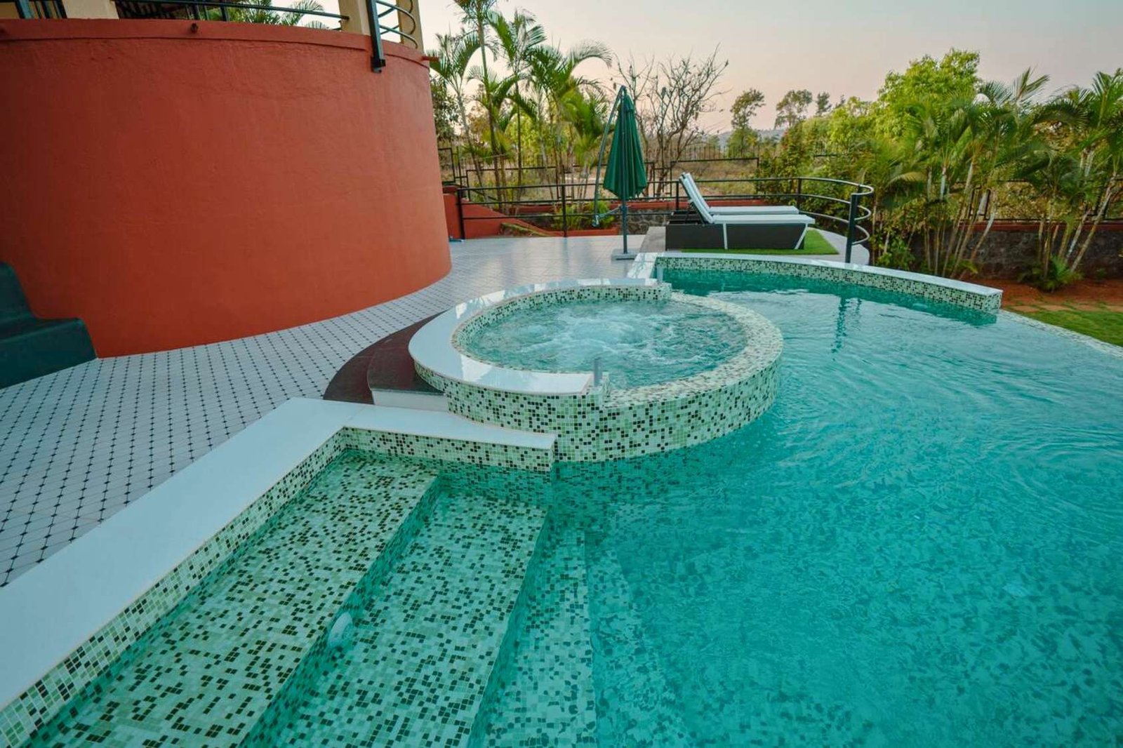 Sage & Stone, Panchgani