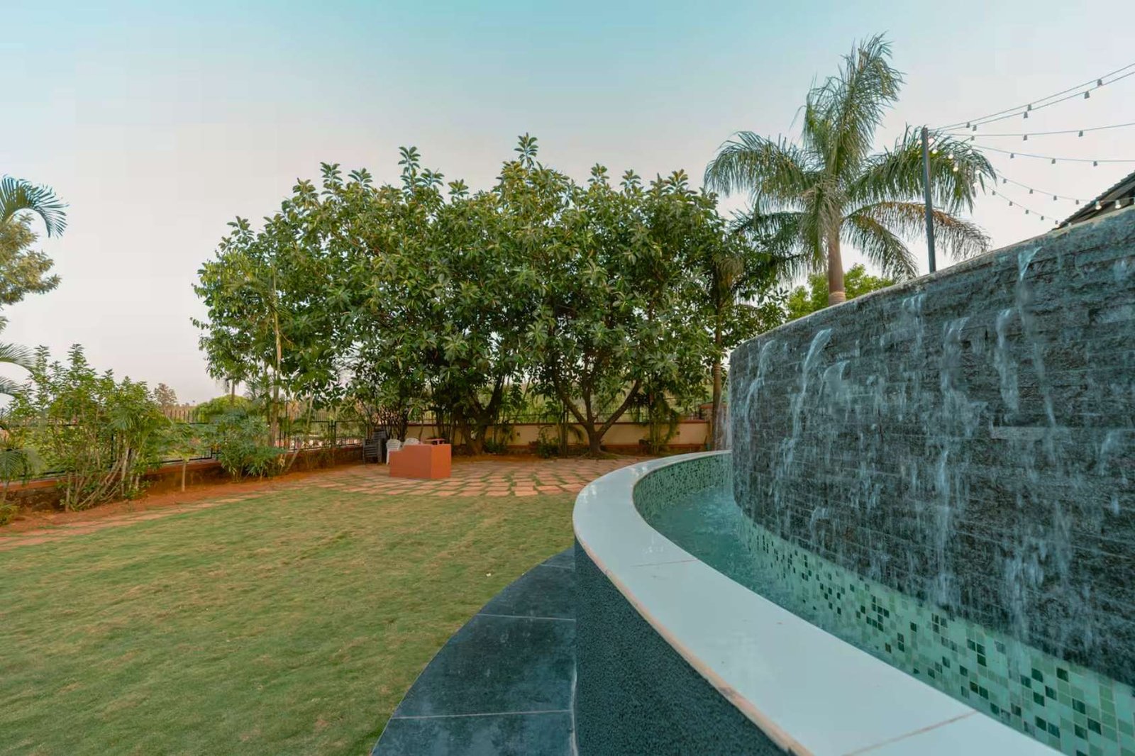 Sage & Stone, Panchgani