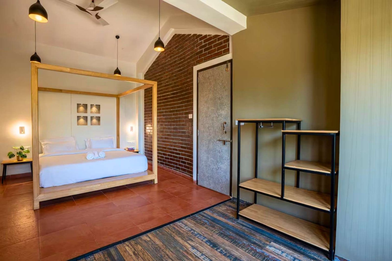 Sage & Stone, Panchgani